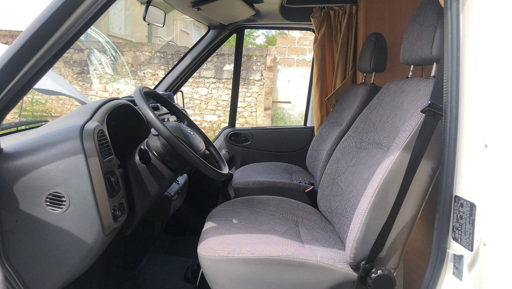 BEST CHAUSSON Profile 2006