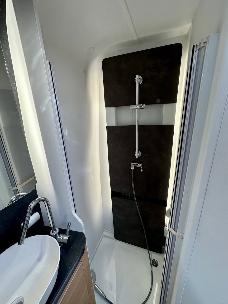 Adria Coral Plus 670SLT