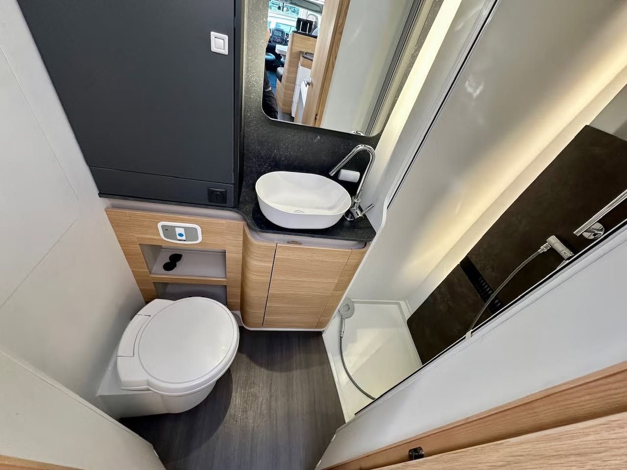 Adria Coral Plus 670SLT