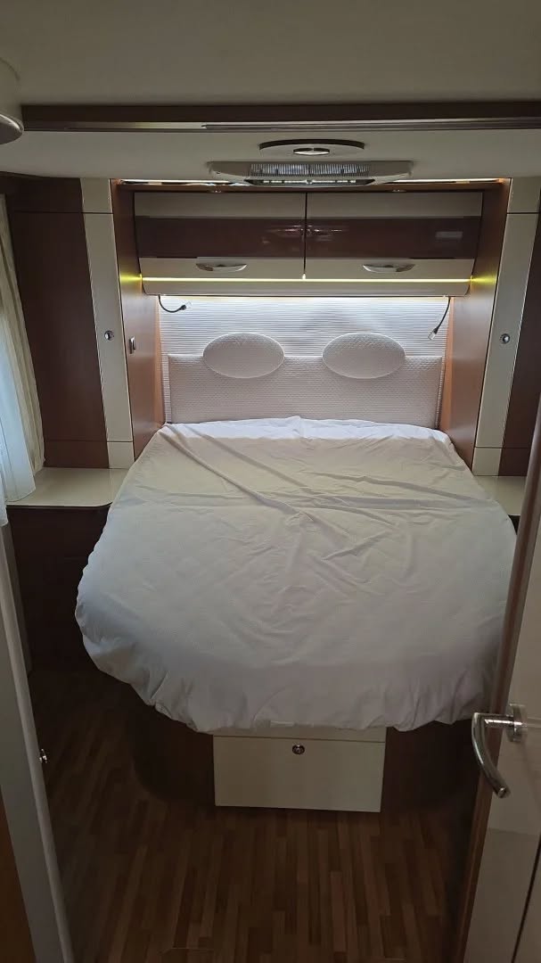 FIAT DUCATO 2.3, 2017, Cama Central, Autocaravana para 4 Pessoas