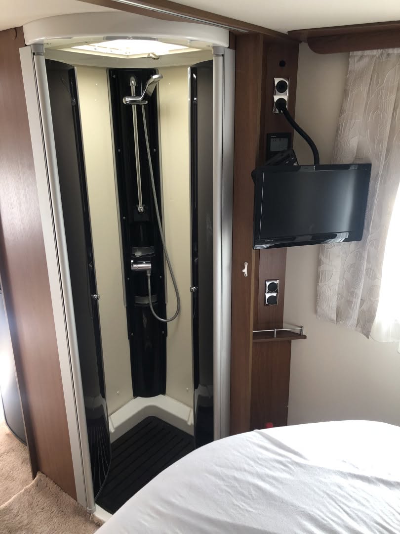 FIAT DUCATO 2.3, 2017, Cama Central, Autocaravana para 4 Pessoas