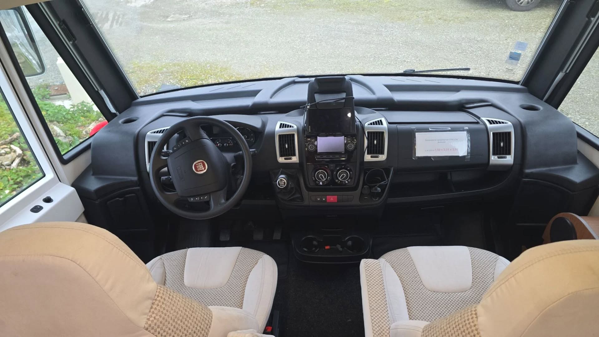 FIAT DUCATO 2.3, 2017, Cama Central, Autocaravana para 4 Pessoas