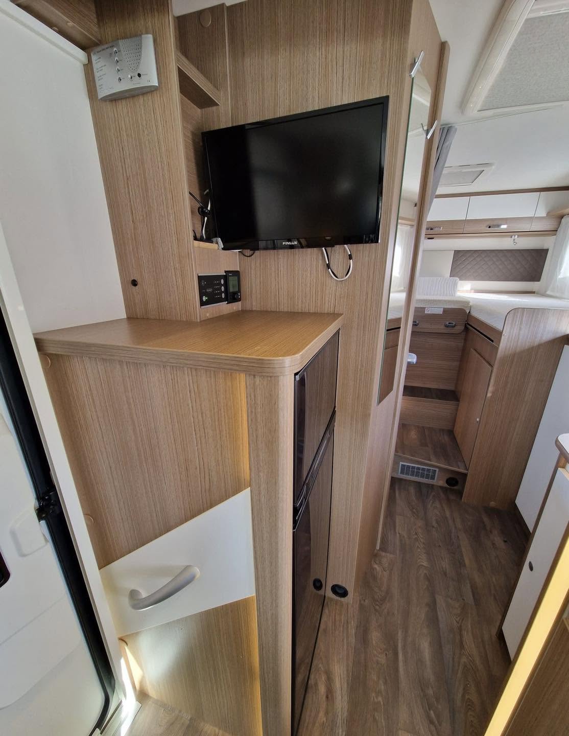 Carado T338 Ano 2020