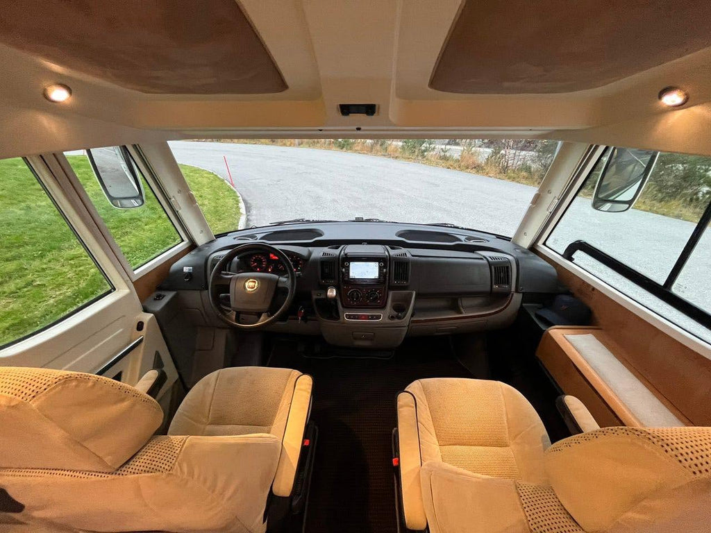 Rapido 9096 3.0L 160cv, Ano 2011