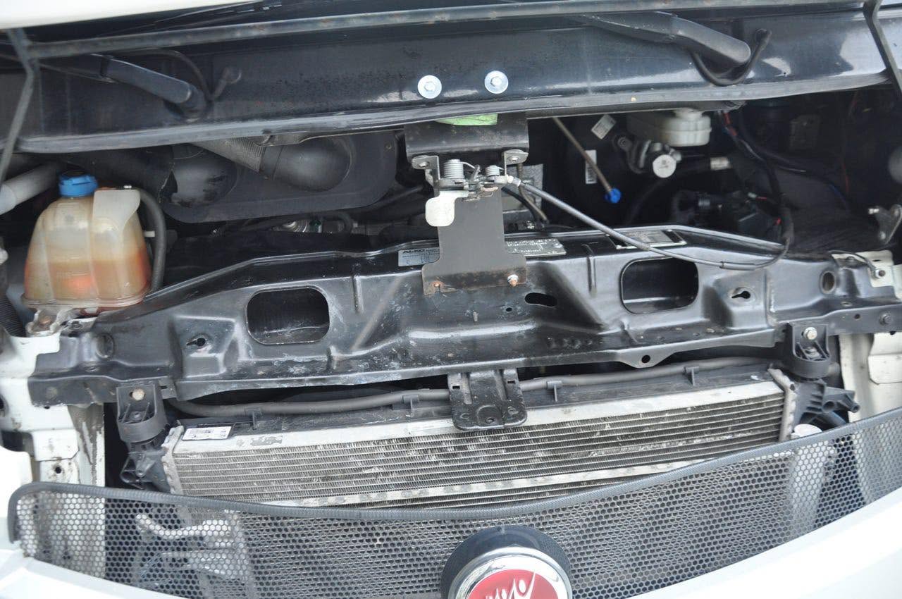 Rapido 9096 3.0L 160cv, Ano 2011