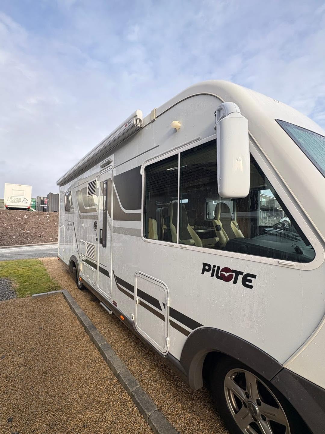 Pilote G742 XLC 2013