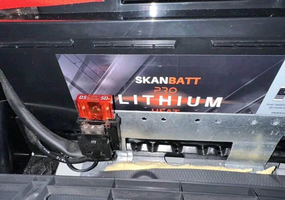 Bürstner Lyseo T 700, Automática 2019