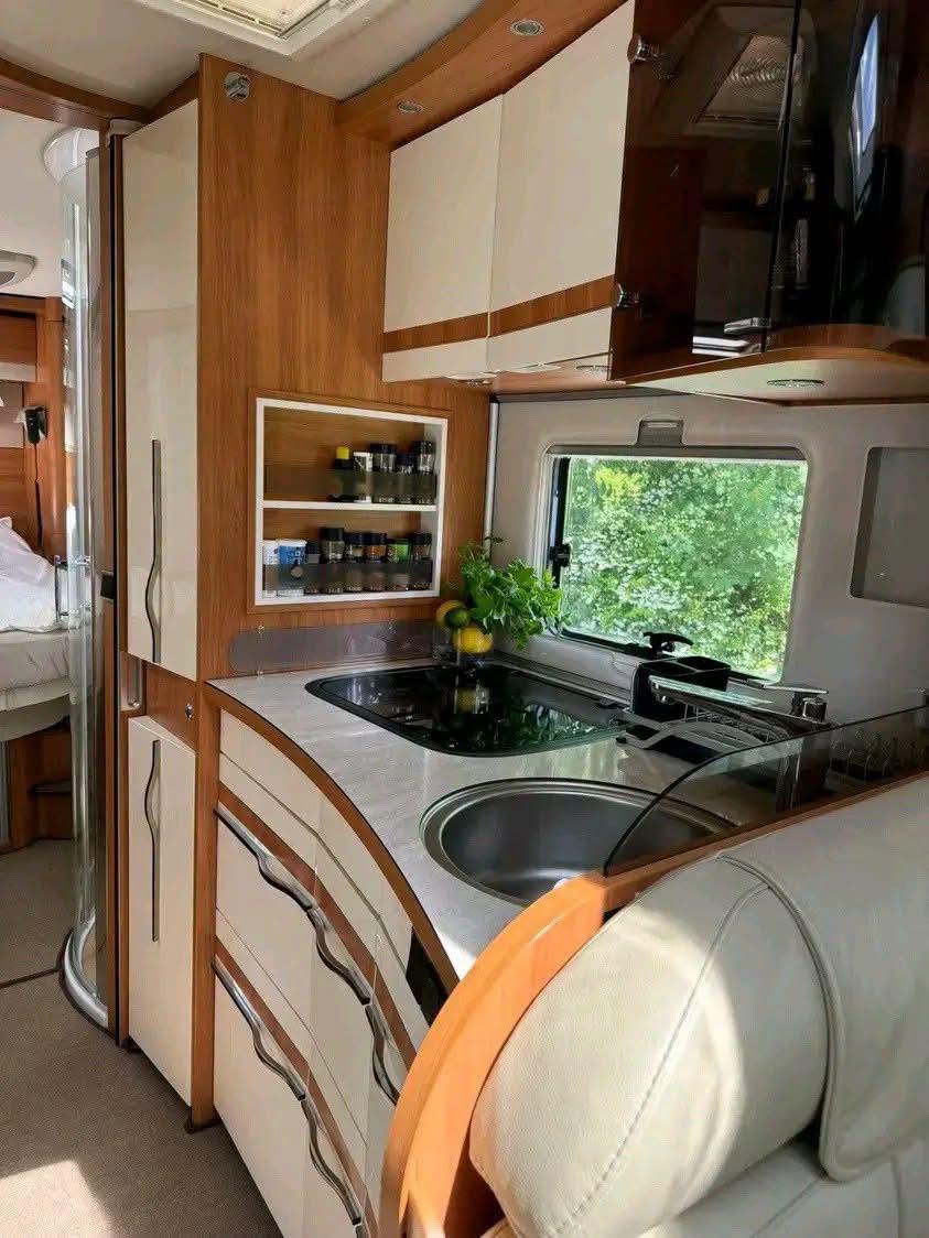 Hymer B 798 SL  Ano de 2014